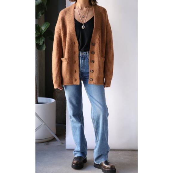 RE/DONE 90s V Neck Oversized Alpaca Cardigan Sweater Camel Shag M - Picture 1 of 10